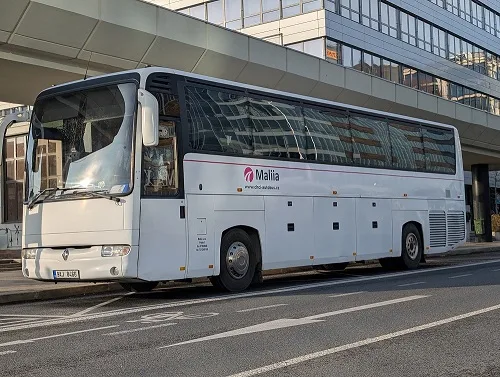 Autobus Maliia v pražském městském provozu